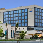 Comfort Hotel Jeddah King Road