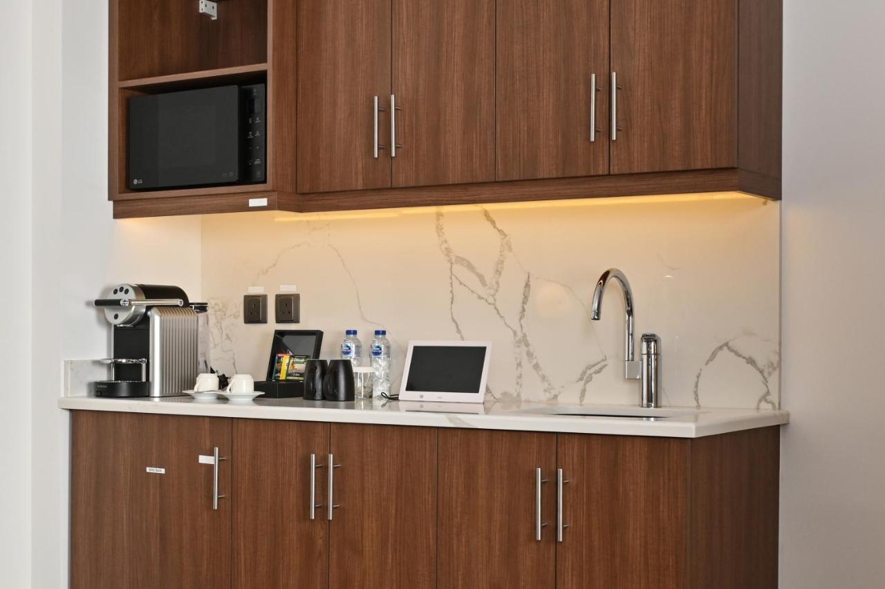 Comfort King Road Hotel 3*