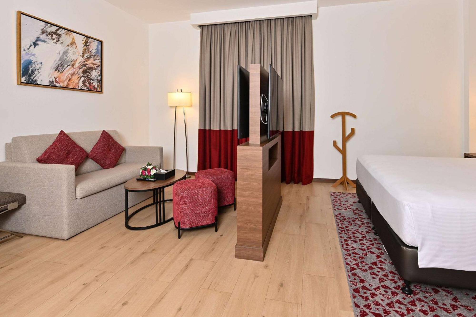 Comfort King Road 3*